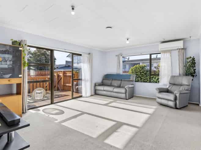 2/54 Golf Road, Tahunanui