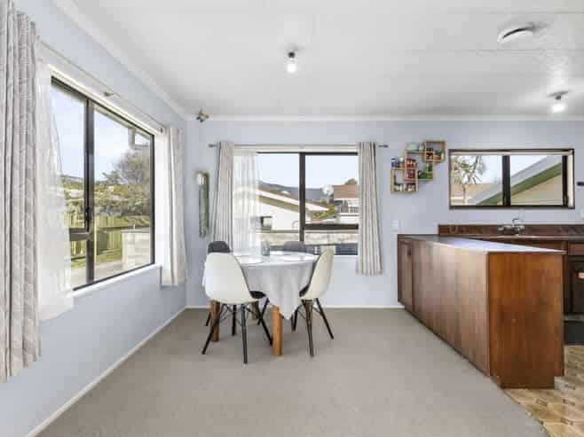 2/54 Golf Road, Tahunanui