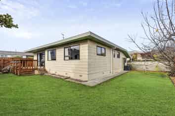 2/54 Golf Road, Tahunanui