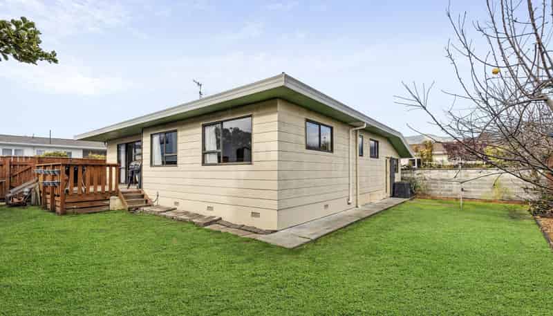 2/54 Golf Road, Tahunanui
