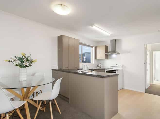 7 Omega Place, Casebrook