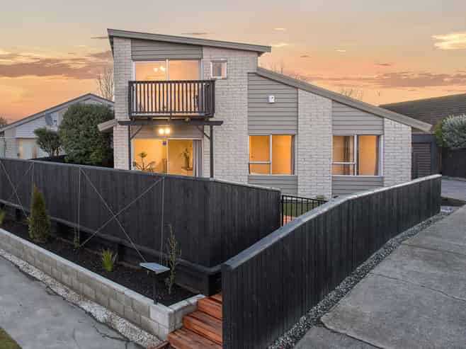 7 Omega Place, Casebrook