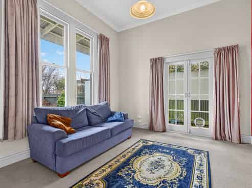 90A Harley Street, Solway