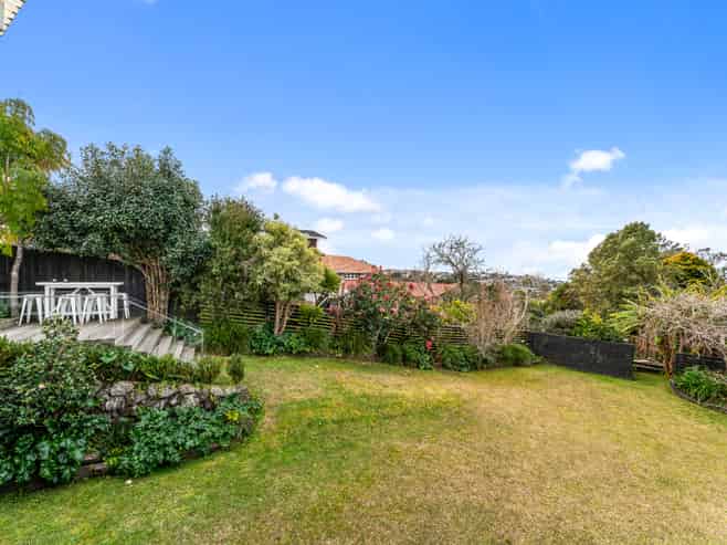 1a Agathis Avenue, Mairangi Bay