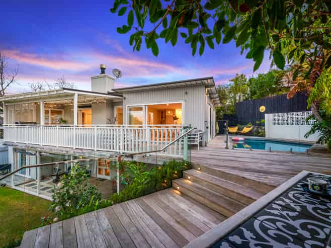 1a Agathis Avenue, Mairangi Bay