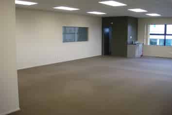Tidy Henderson Office Space