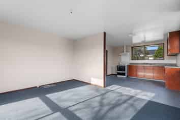 1B Tamarisk Place, Parklands