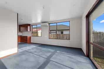 1B Tamarisk Place, Parklands