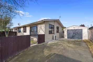1B Tamarisk Place, Parklands