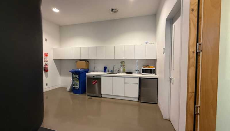 288 Lincoln Road, Henderson
