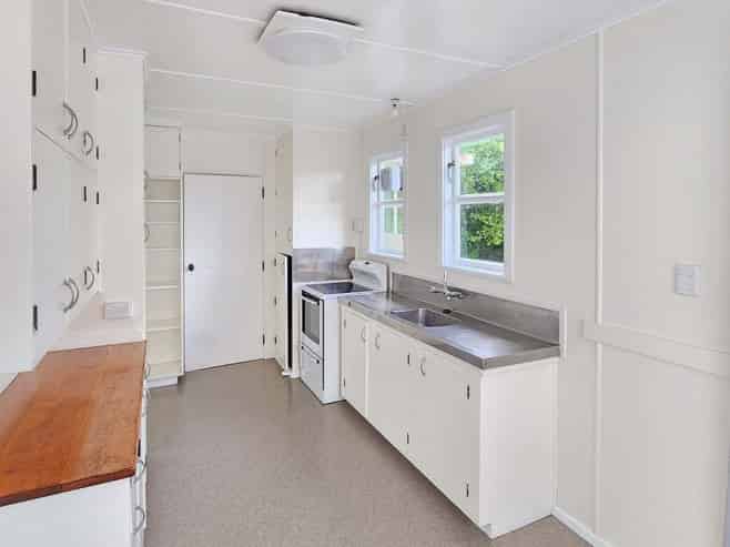 2 Avery Grove, Boulcott