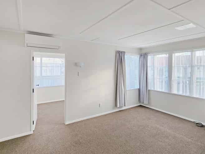 2 Avery Grove, Boulcott