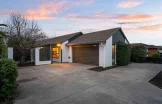 72 Sarabande Avenue, Redwood