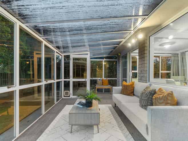 9 Loreto Place, Hornby