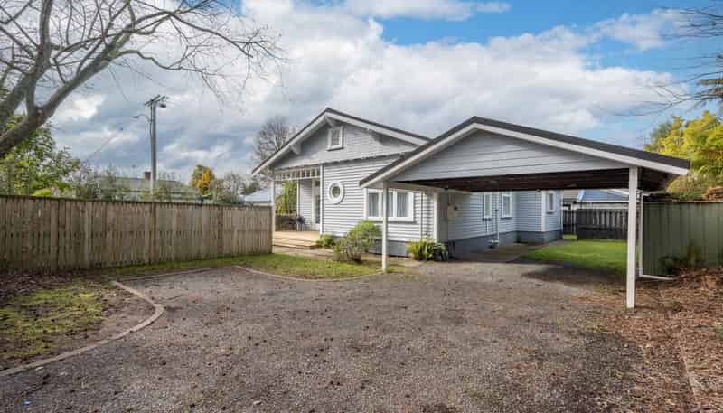 34 Te Aroha Street, Hamilton East