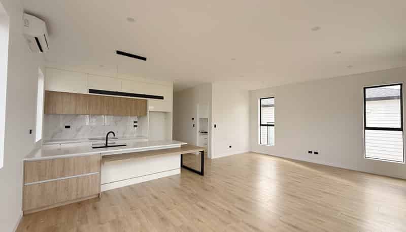 16 Baumea Rise, Massey