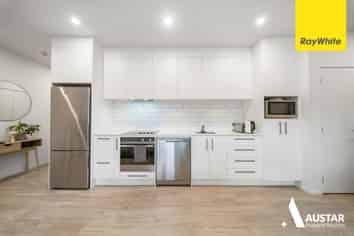 7 Hinaki Street, Point England