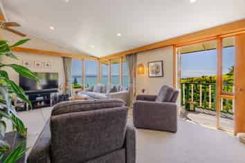5 Seapoint Road, Bluff Hill
