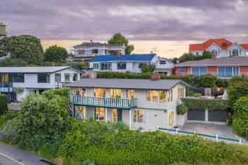 5 Seapoint Road, Bluff Hill