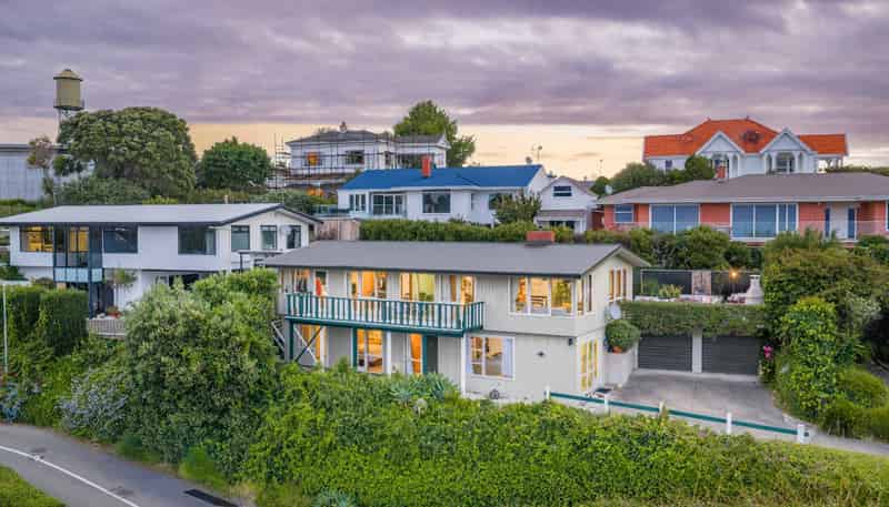 5 Seapoint Road, Bluff Hill