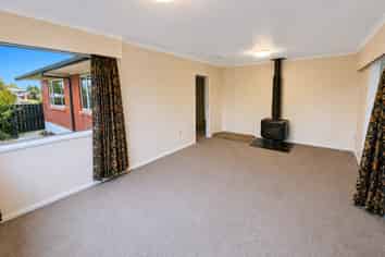 6 Tybalt Street, Stratford
