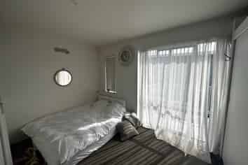 24/15 Bishop Lenihan Place, East Tamaki