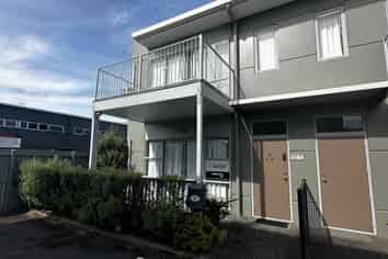 24/15 Bishop Lenihan Place, East Tamaki