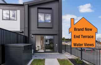 8/4 Limestone Drive, Hobsonville