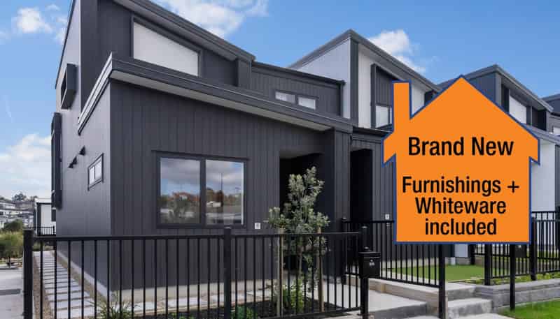 8/4 Limestone Drive, Hobsonville