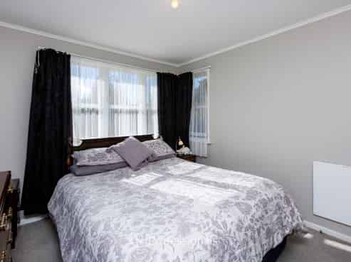 36 Black Beech Street, Birchville