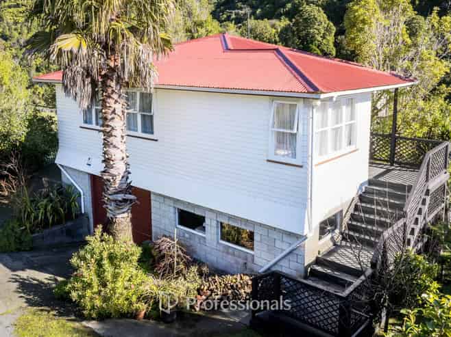 36 Black Beech Street, Birchville