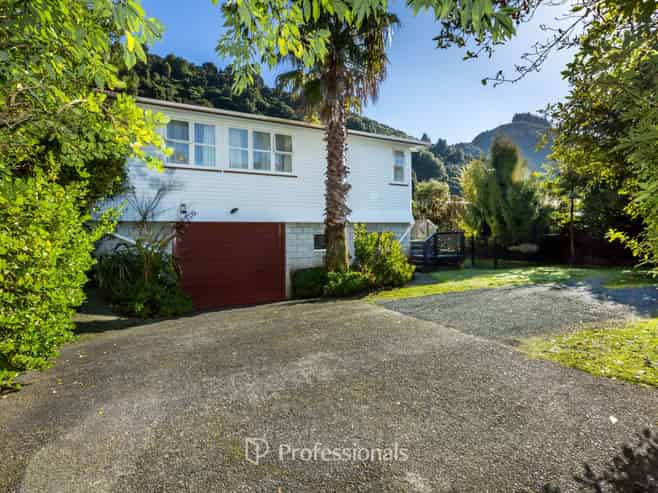 36 Black Beech Street, Birchville