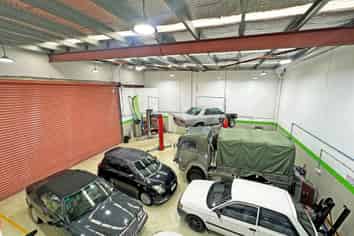 215M² WAIRAU WORKSHOP  EX-AUTOMOTIVE
