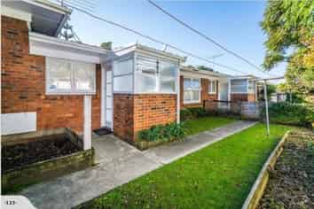 4/49 Corunna Road, Milford