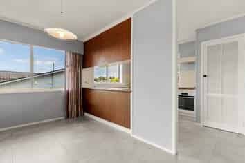 102 Sartors Ave , Browns Bay
