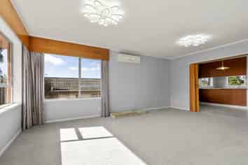 102 Sartors Ave , Browns Bay