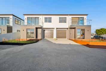 2/42 Jellicoe Avenue, Tuakau