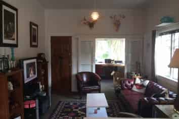 7 Tawa Street, Eastbourne