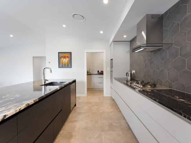 16 Ivy Lane, Kelvin Grove