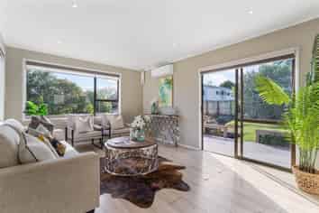 9 Glucina Place, Glen Eden