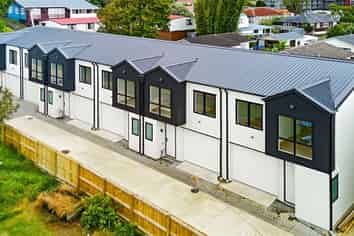 4/103 Portage Road, New Lynn