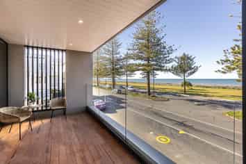 621A Marine Parade, Napier South