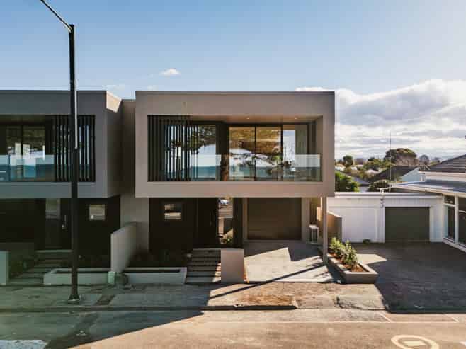 621A Marine Parade, Napier South