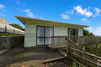 5b Rothwell Street, Titahi Bay