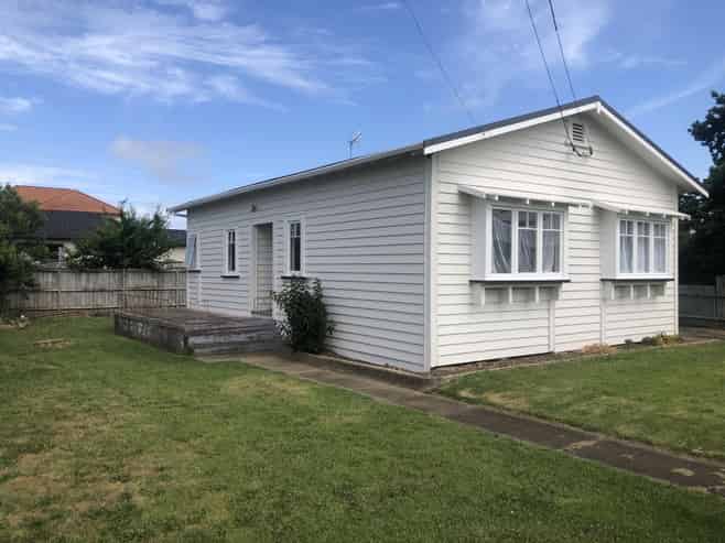 11 Harris Road, Mount Wellington