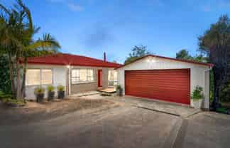 2/36 Birman Close, Half Moon Bay