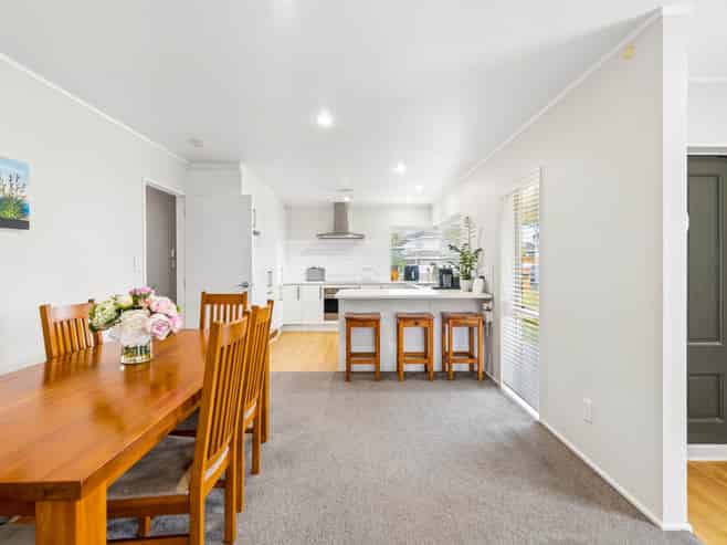 22 Len Garlick Place, Papakura