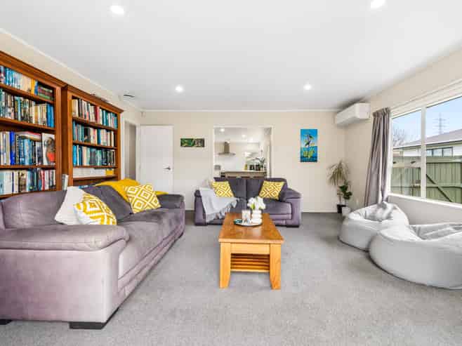 22 Len Garlick Place, Papakura