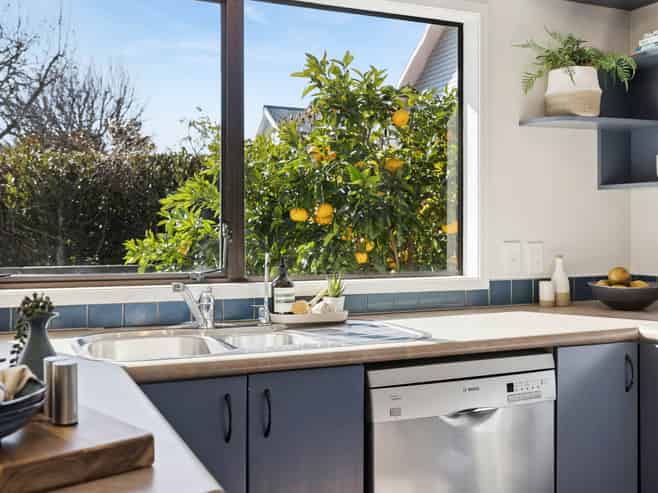 127A St Andrews Road, Epsom