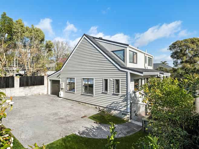 127A St Andrews Road, Epsom